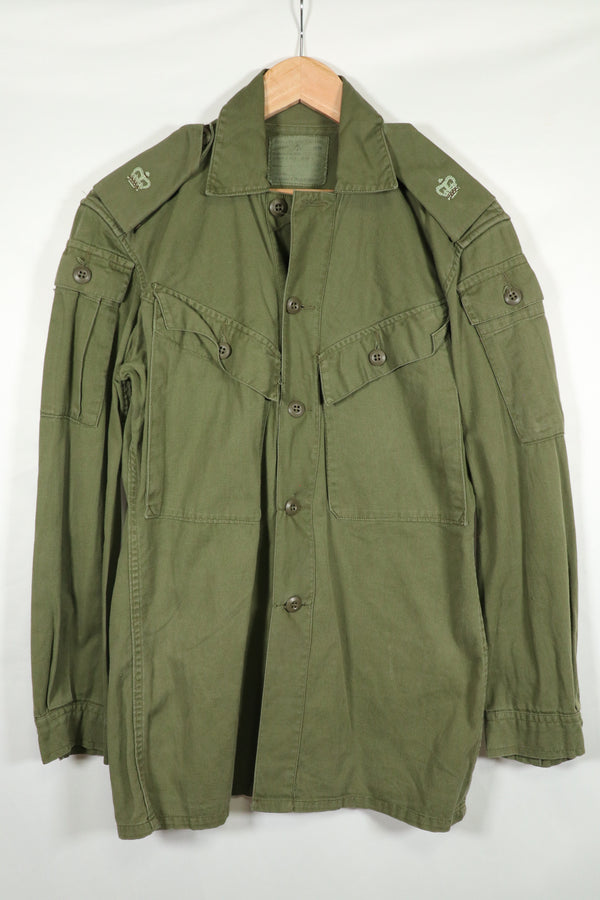 実物 1970年製 オーストラリア軍 ファティーグシャツ 階級章付き 中古品