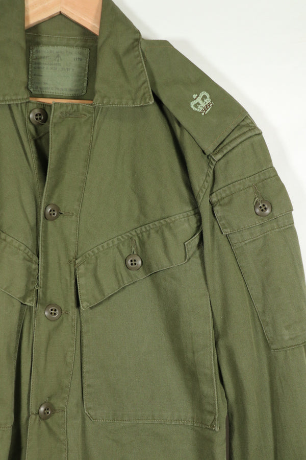 実物 1970年製 オーストラリア軍 ファティーグシャツ 階級章付き 中古品