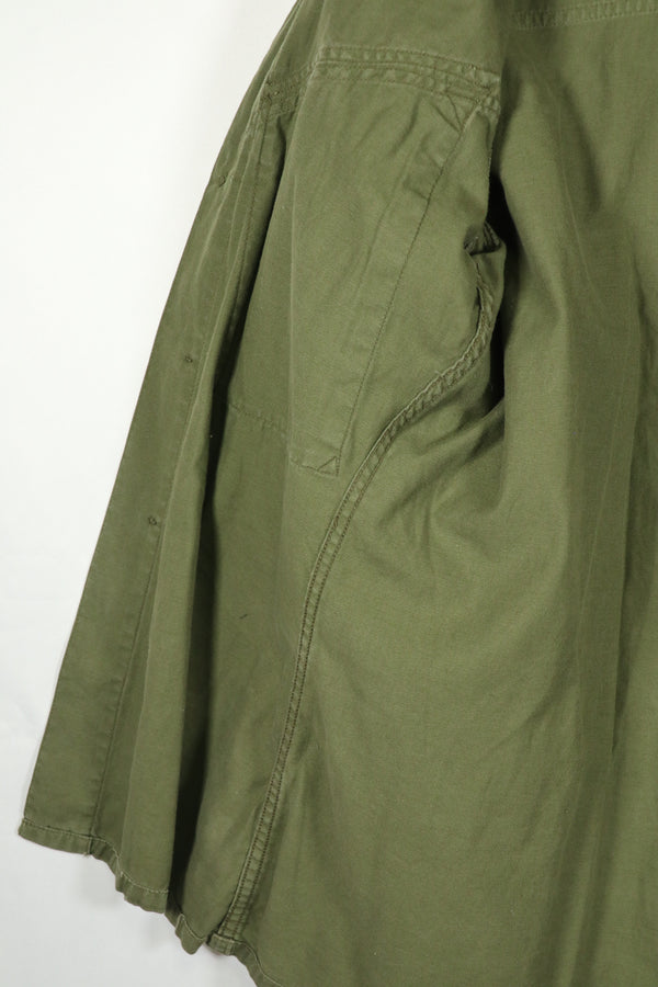 実物 1970年製 オーストラリア軍 ファティーグシャツ 階級章付き 中古品