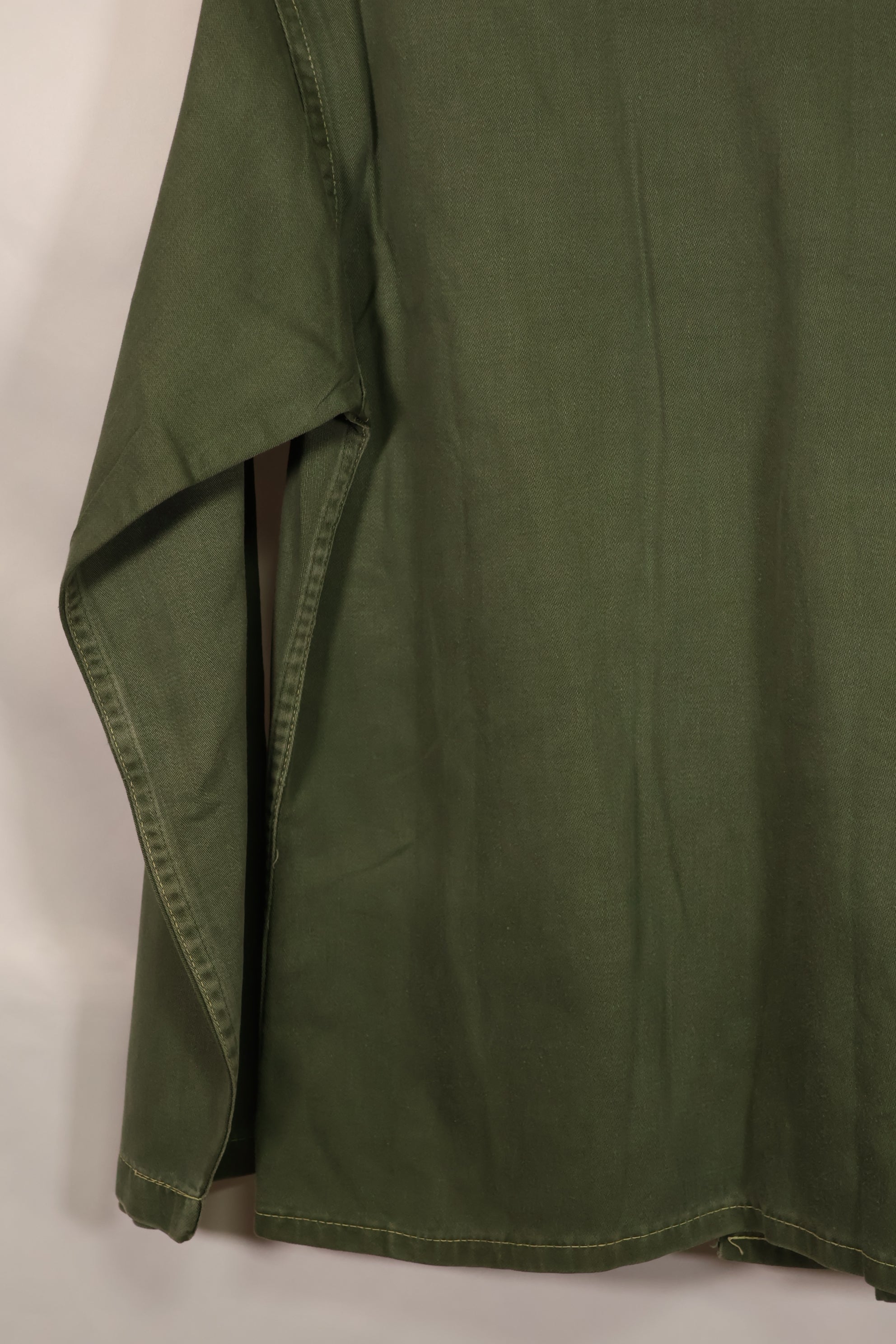 実物 1950年代 アメリカ陸軍 OG-107 ユーティリティシャツ 金属ボタン 中古品 パッチ後付け