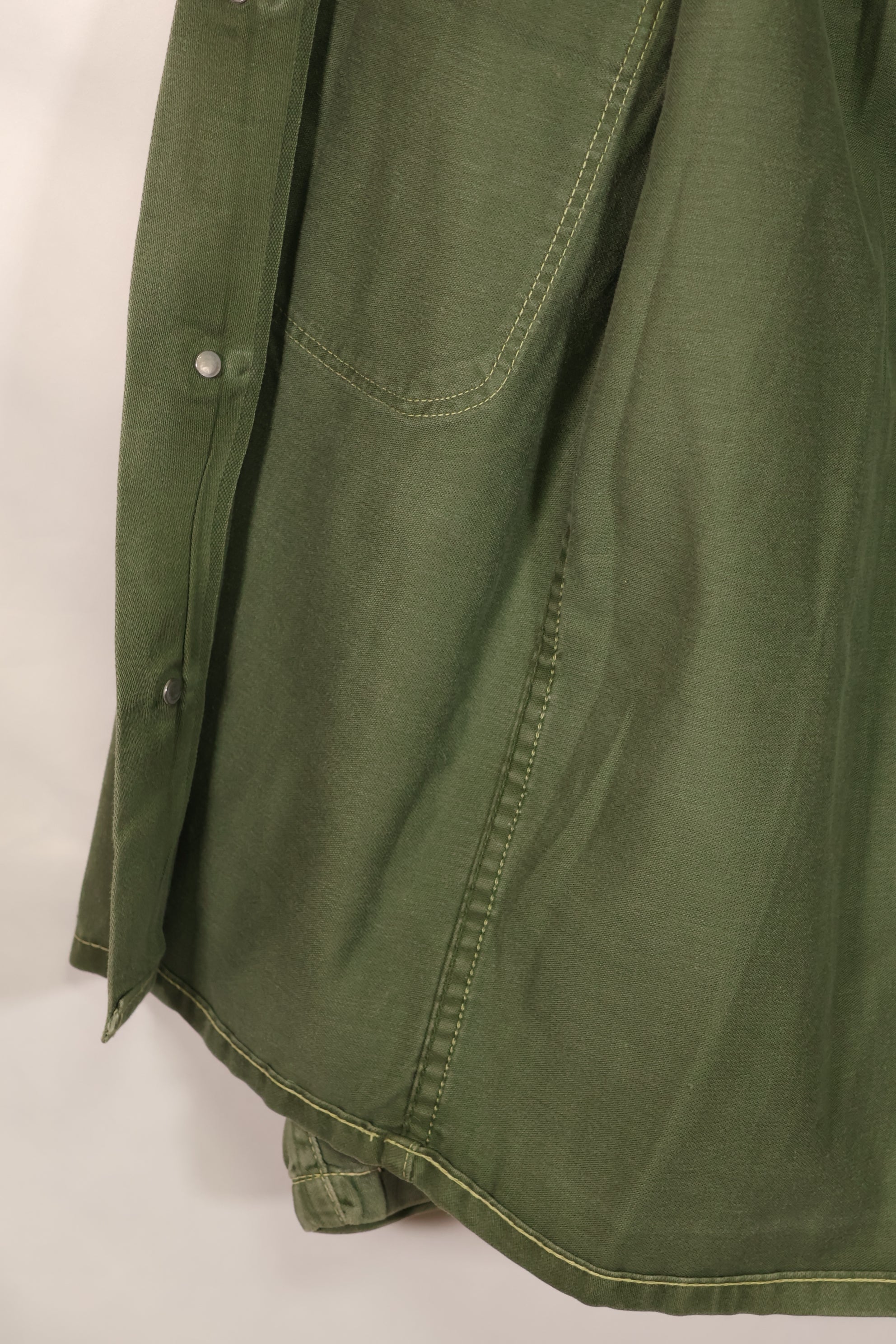 実物 1950年代 アメリカ陸軍 OG-107 ユーティリティシャツ 金属ボタン 中古品 パッチ後付け