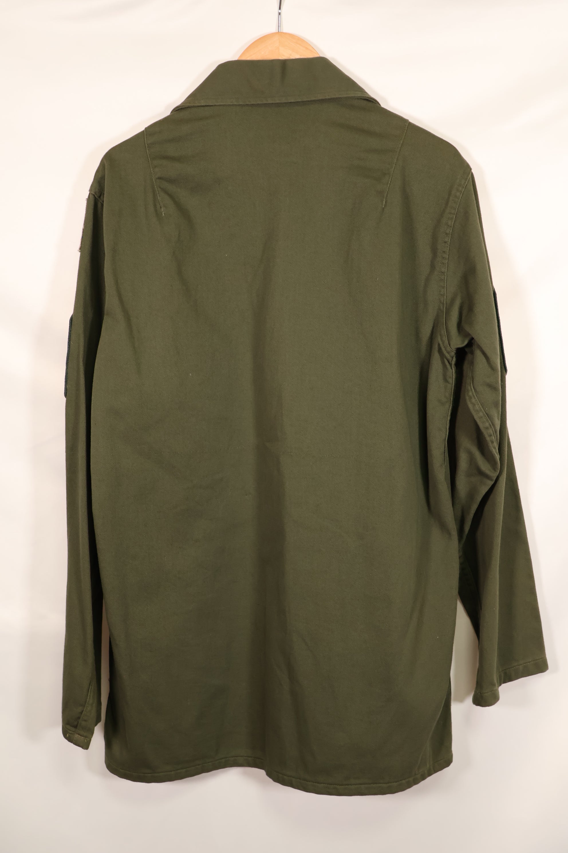 実物 アメリカ陸軍 OG-107 ユーティリティシャツ パッチ付 パッチ後付け 中古品