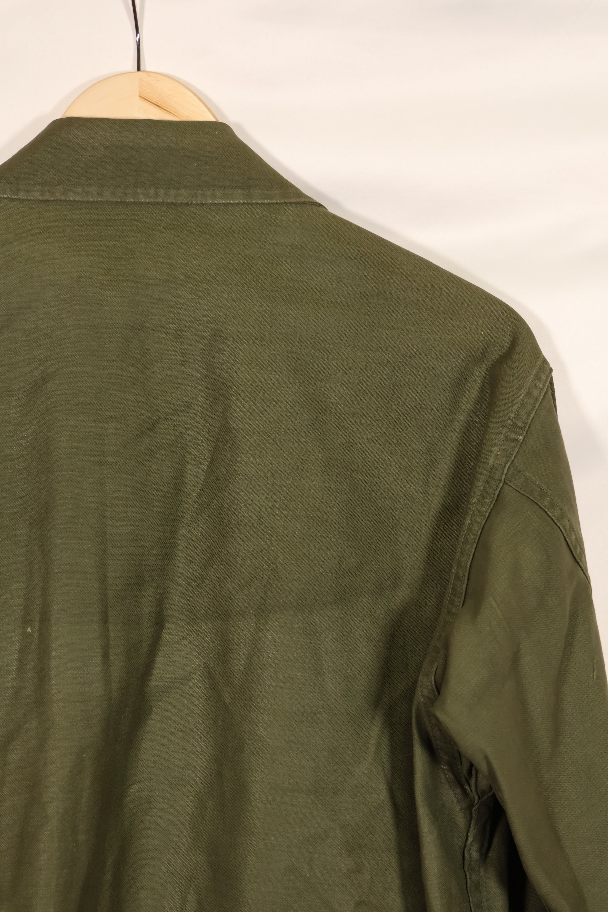 実物 1963年製 アメリカ陸軍 OG-107 ユーティリティシャツ パッチ付き 中古品