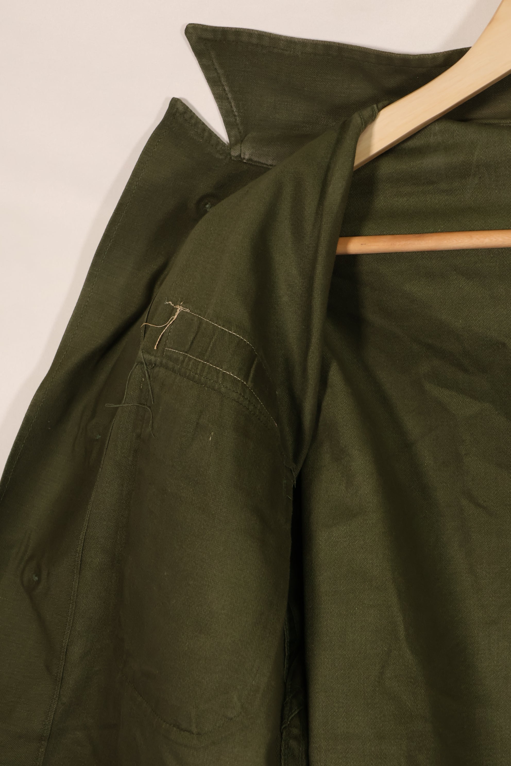 実物 1963年製 アメリカ陸軍 OG-107 ユーティリティシャツ パッチ付き 中古品