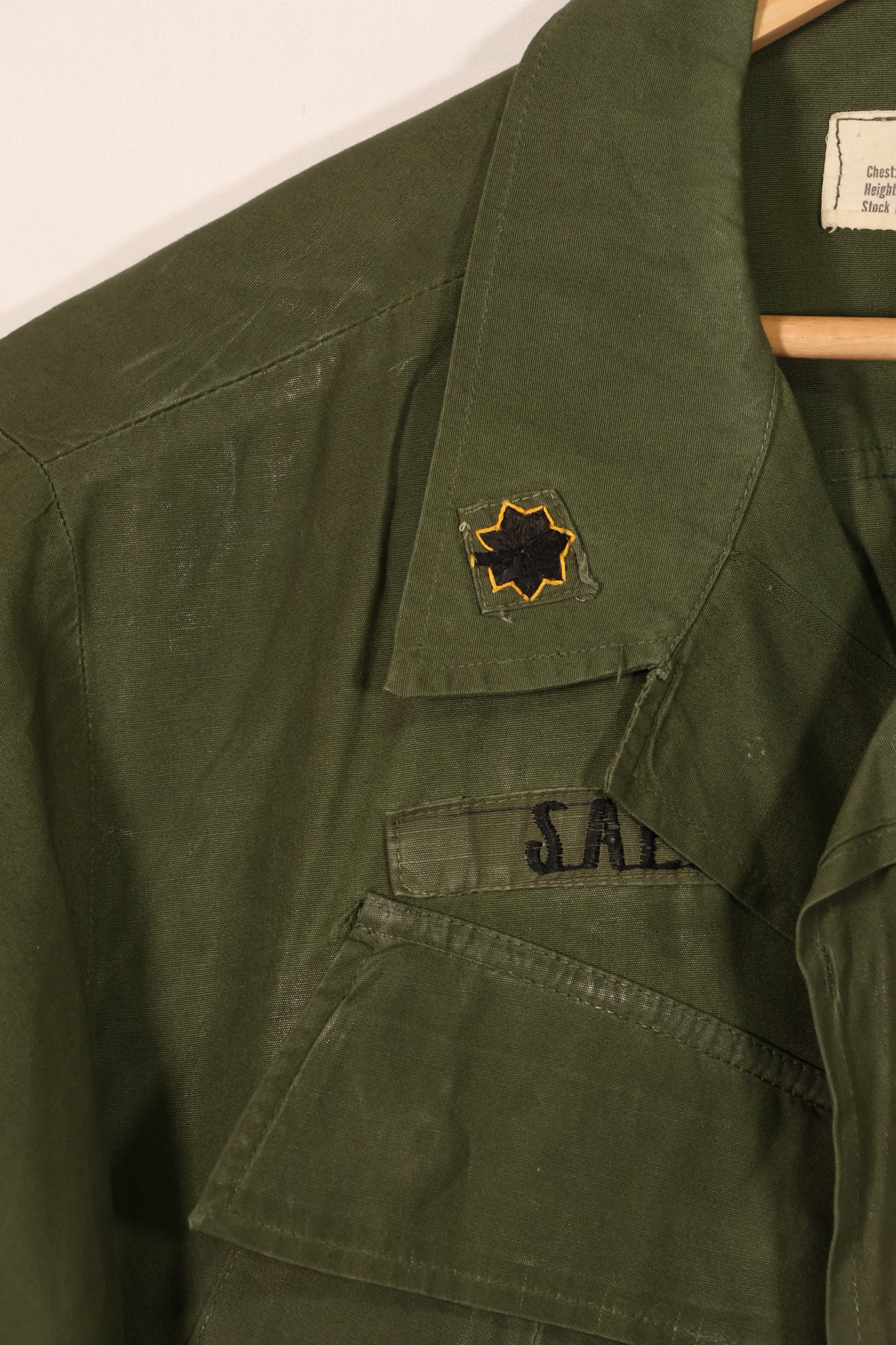 実物 1969年製 3rd Model ジャングルファティーグ 半袖ジャケット M-S USAF パッチ付き 中古品