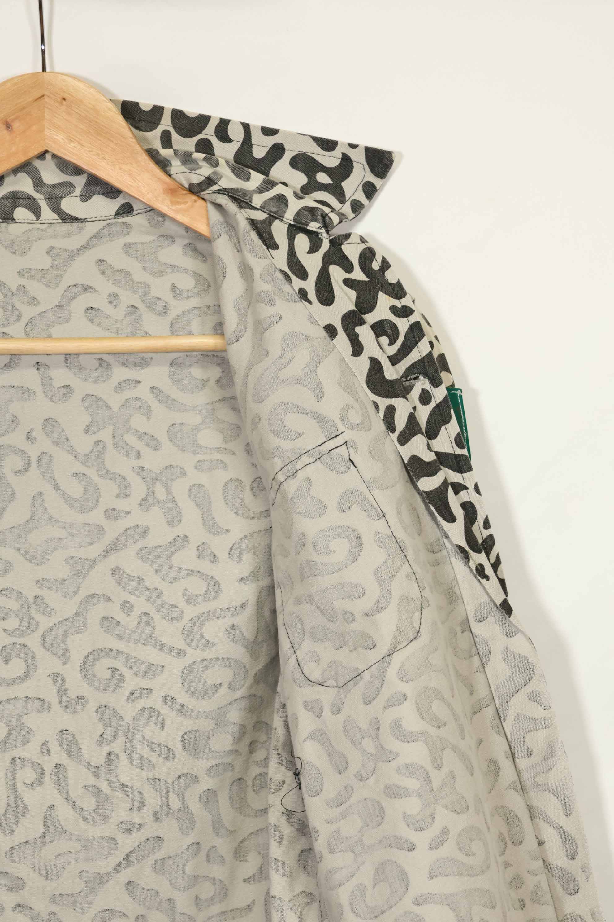 1970年代 ハングル迷彩 トレーニング用戦闘服 韓国 学生用訓練服 パッチ付き 中古品
