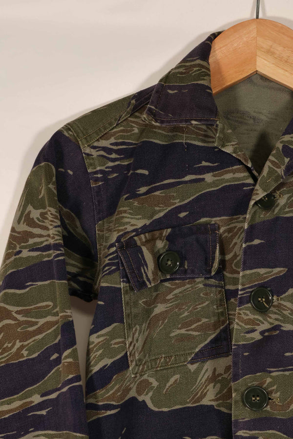 実物 子供用 スーベニア品 シルバータイガーストライプ シャツ 中古品