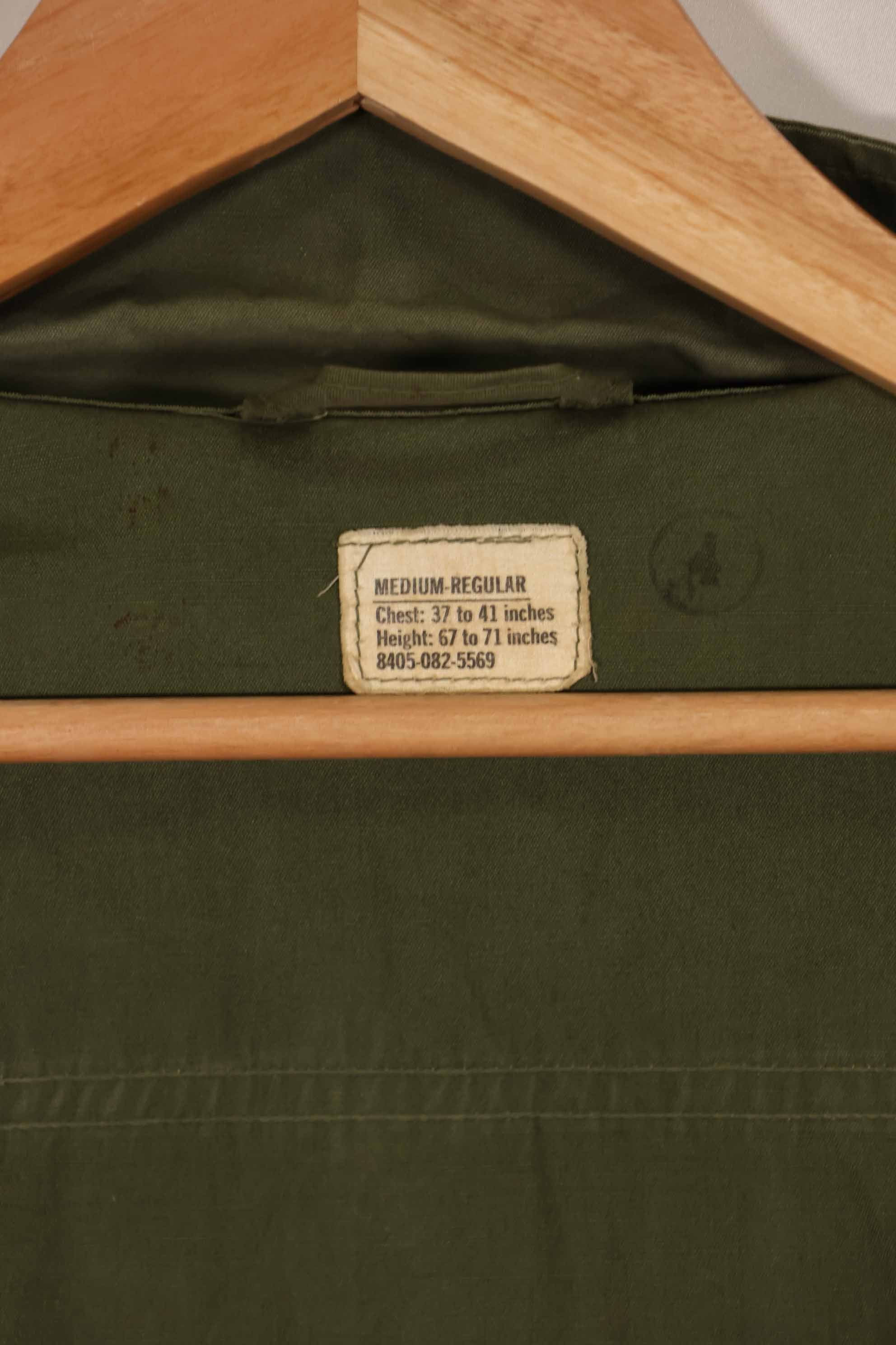 実物 1967年製 3rd Model ジャングルファティーグ ジャケット アメリカ空軍 パッチ付 M-R 中古品