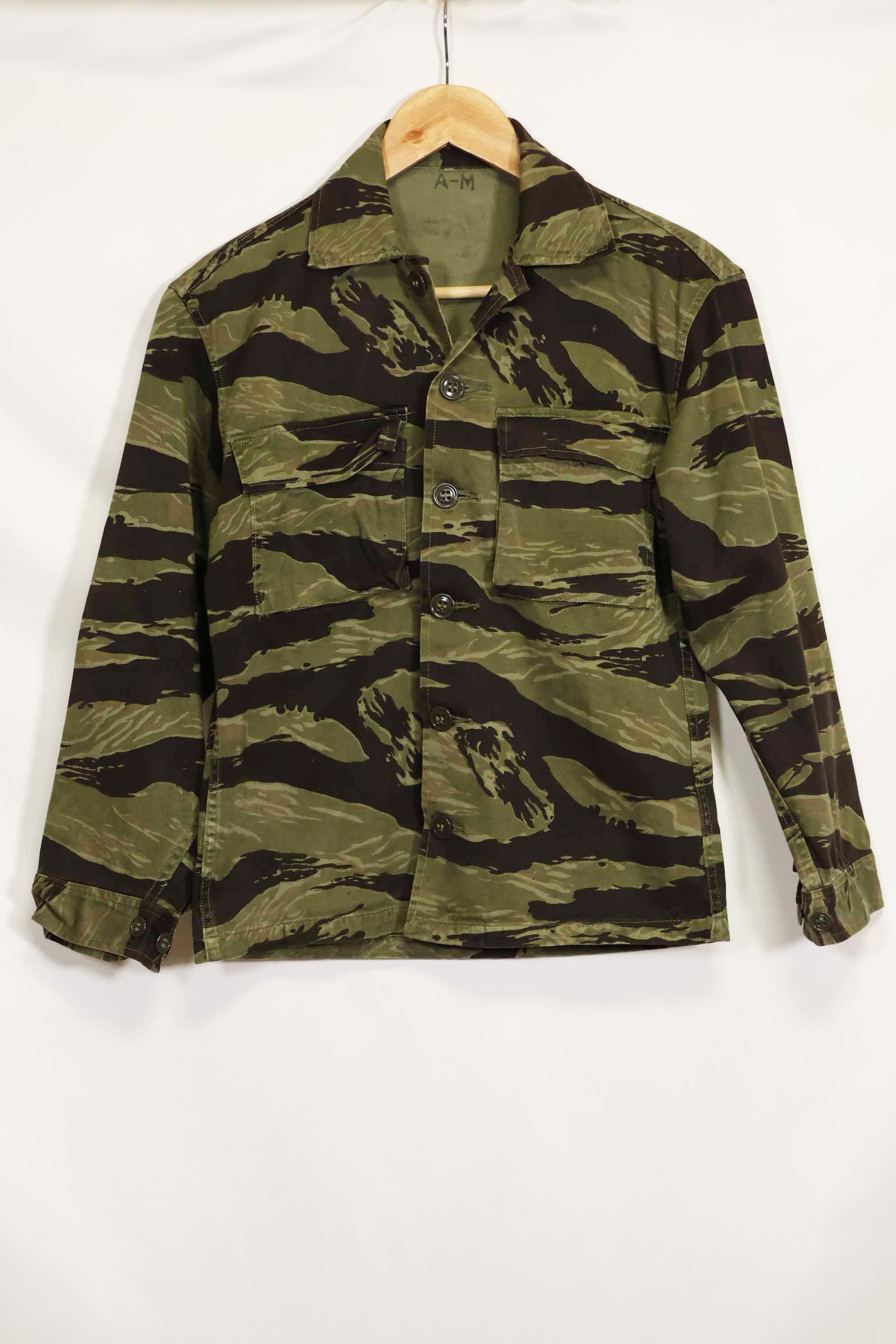 1960年代 クラシックパターン タイガーストライプ シャツ Asian Cut 中古品