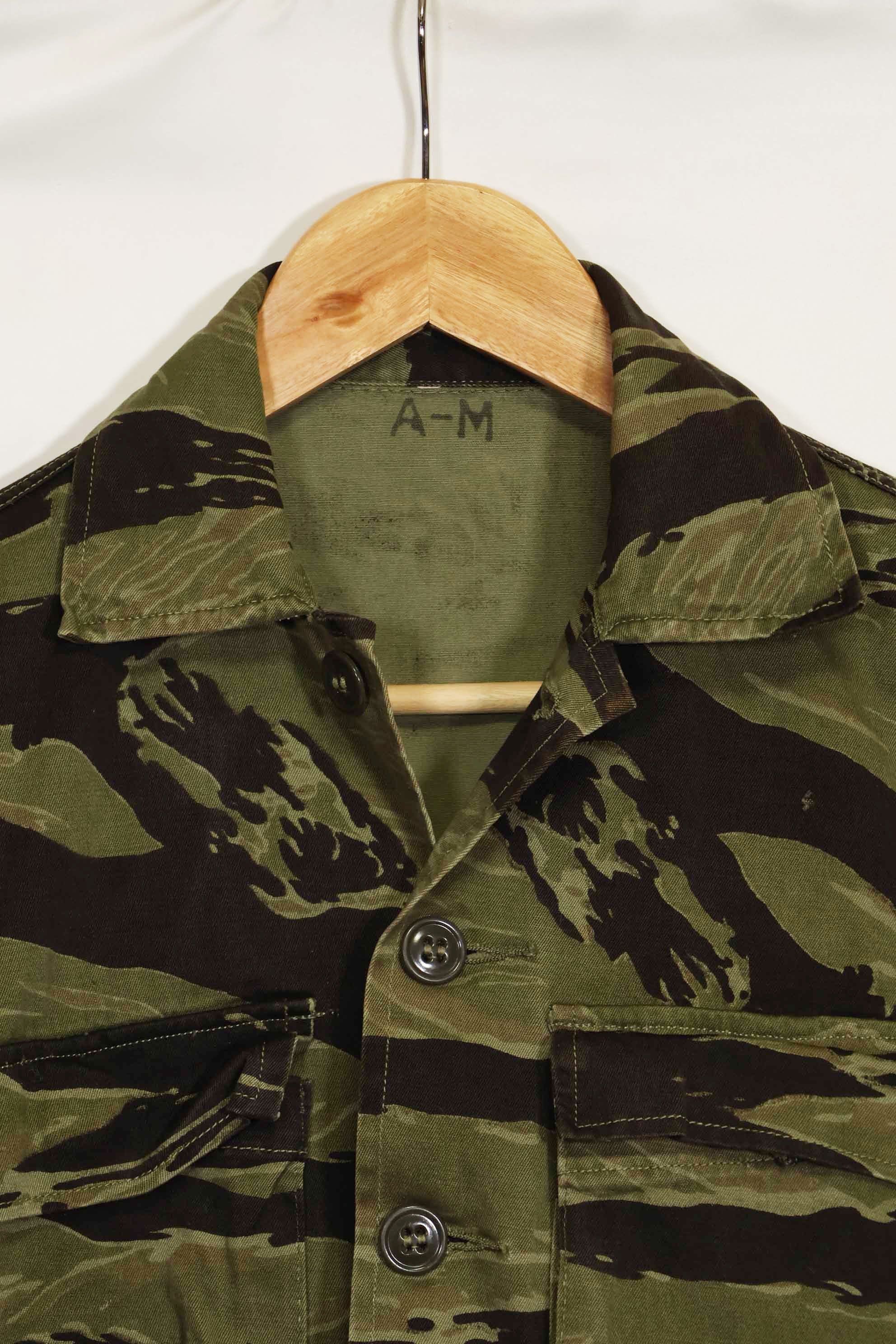 1960年代 クラシックパターン タイガーストライプ シャツ Asian Cut 中古品