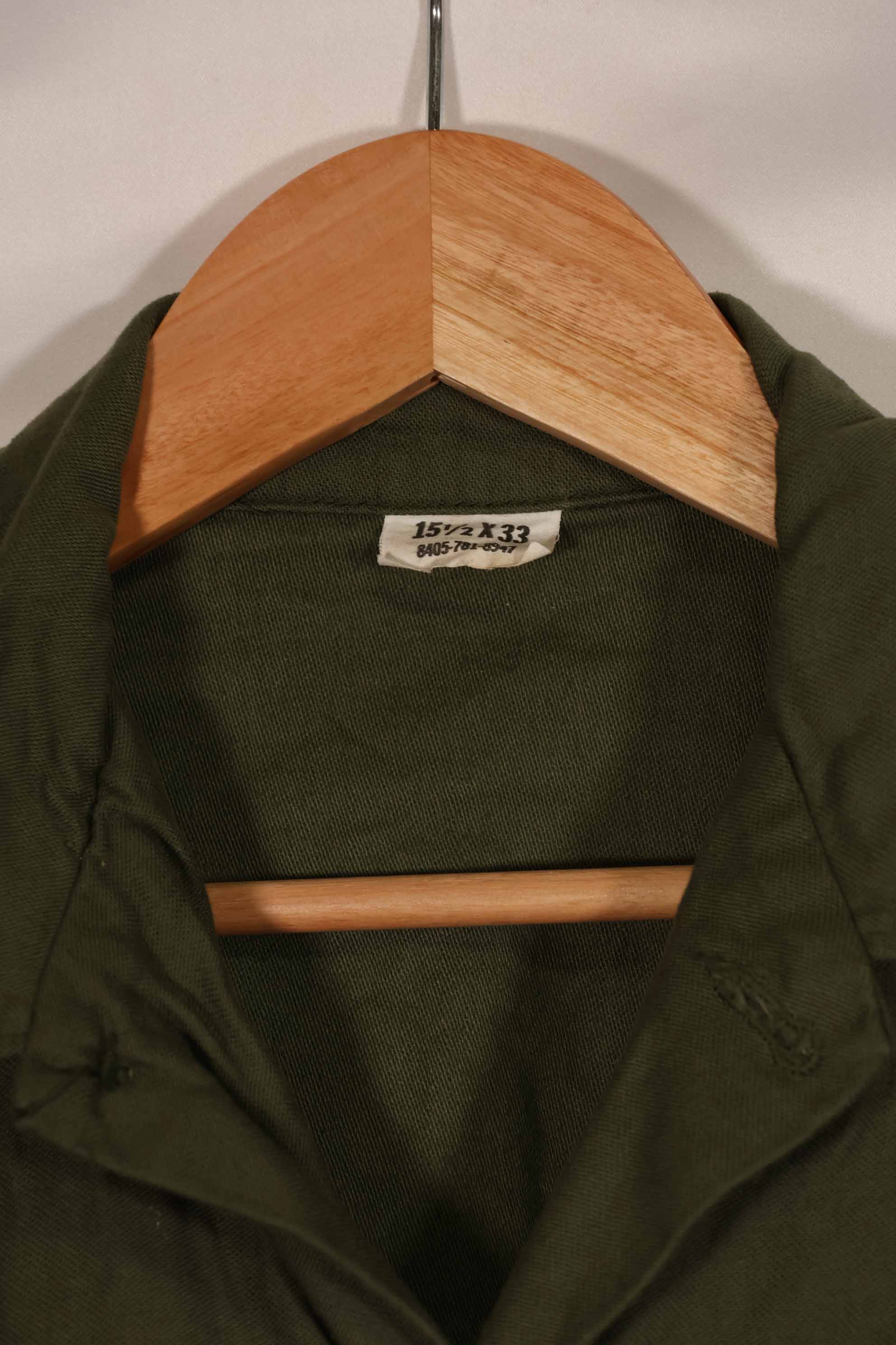 実物 1971年製 アメリカ軍 OG-107 ユーティリティシャツ ほぼ未使用品 A