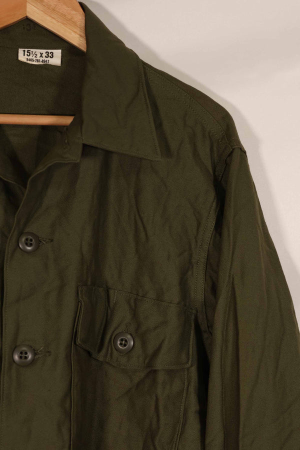 実物 1967年製 アメリカ軍 OG-107 ユーティリティシャツ ほぼ未使用品 B