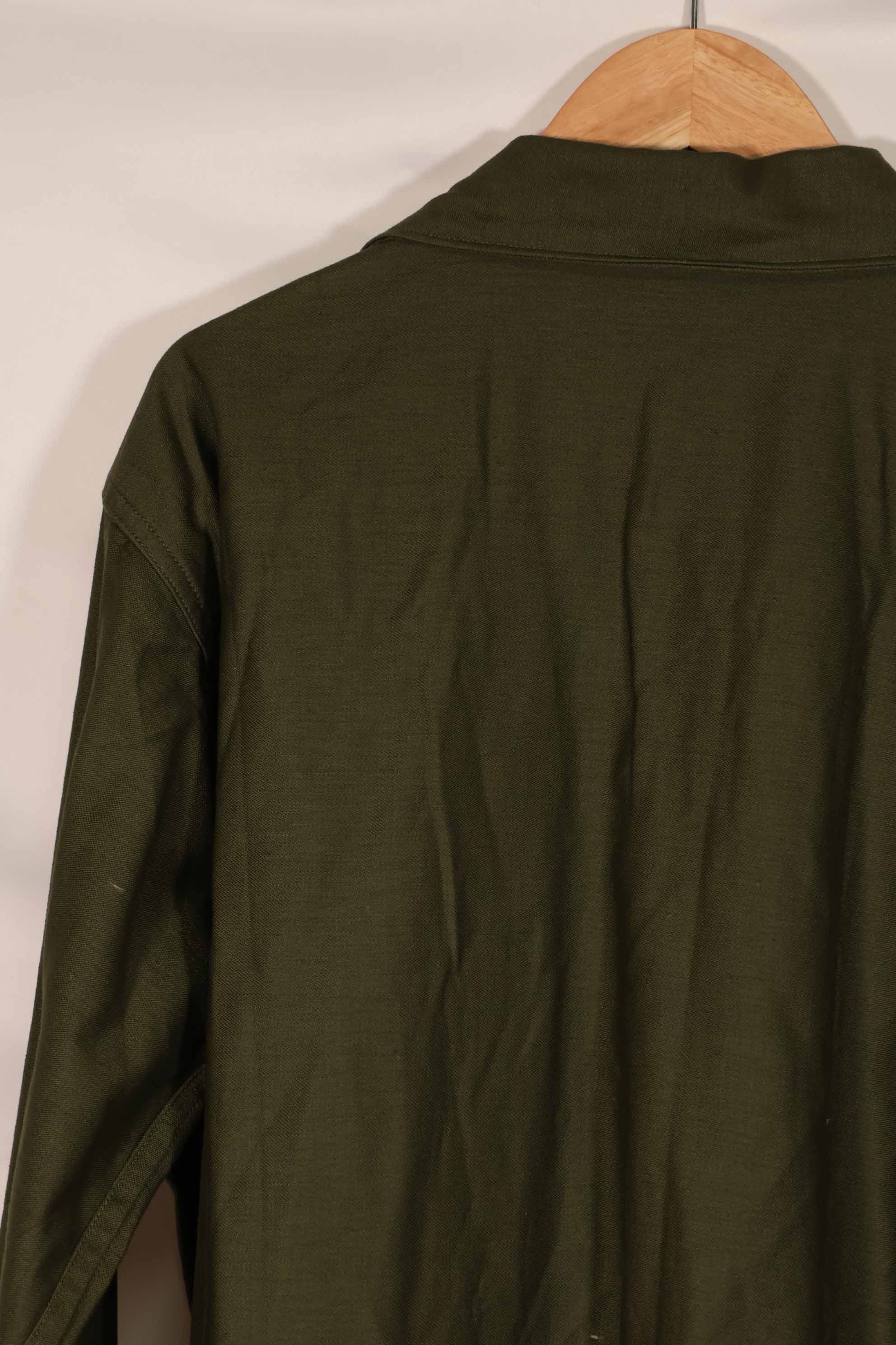 実物 1960年代前半ロット アメリカ軍 OG-107 ユーティリティシャツ ほぼ未使用品 C