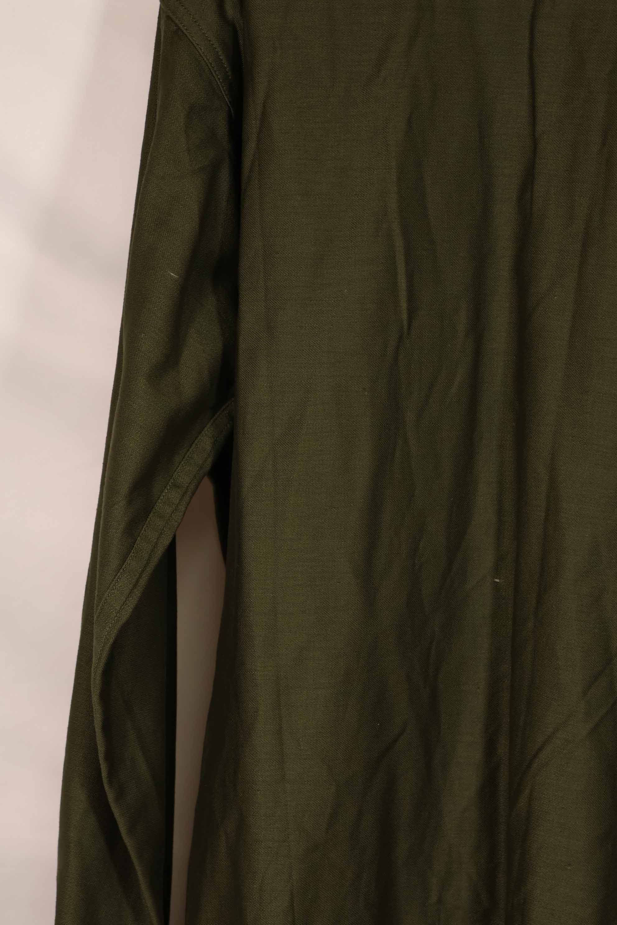 実物 1960年代前半ロット アメリカ軍 OG-107 ユーティリティシャツ ほぼ未使用品 C