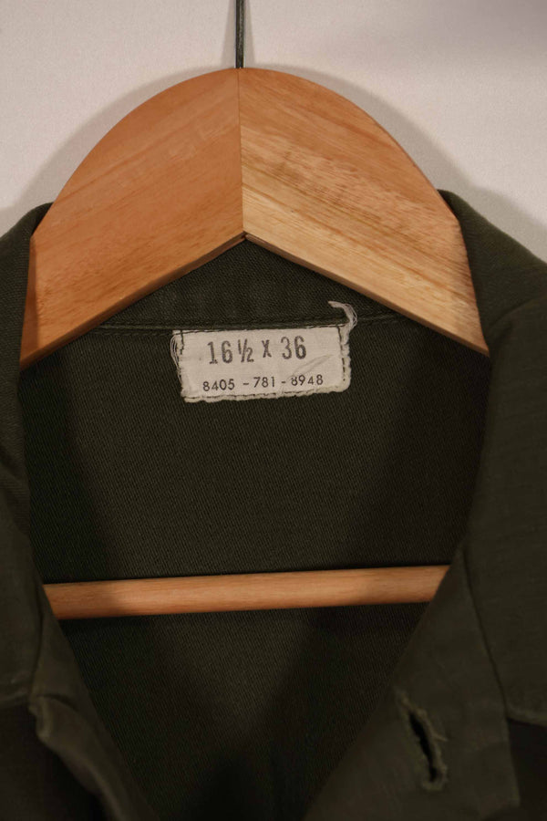 実物 1973年製 アメリカ軍 OG-107 ユーティリティシャツ 16 1/2 x 36 中古品 E