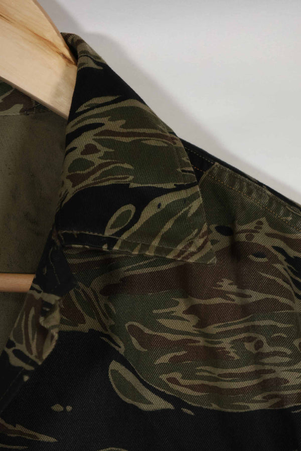 実物 シルバータイガーストライプ Asian Cut A-Lサイズ シャツ Used 状態良い