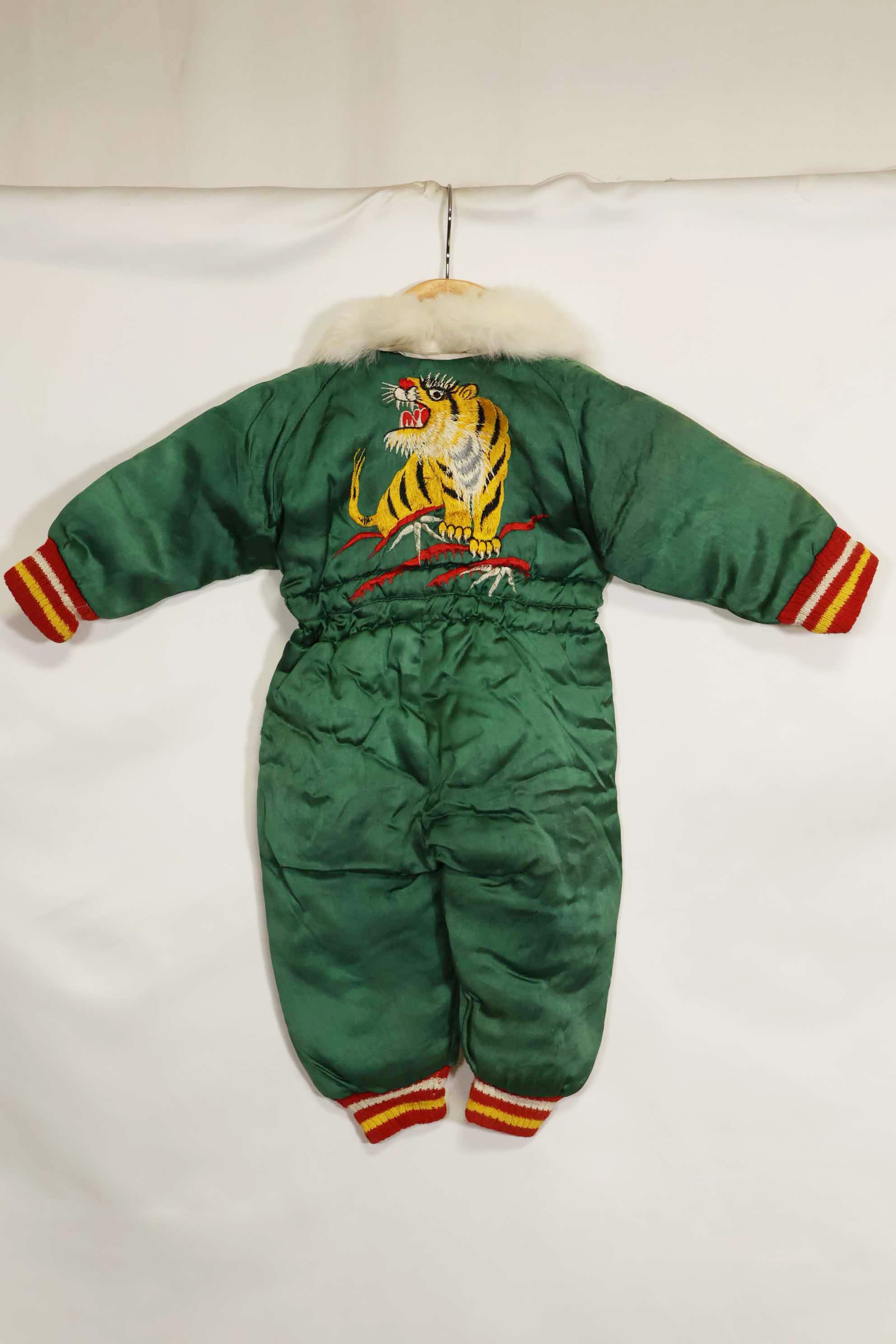 1950年代 日本製 米兵向けお土産品 子供用 フライトスーツ 虎入り 未使用品