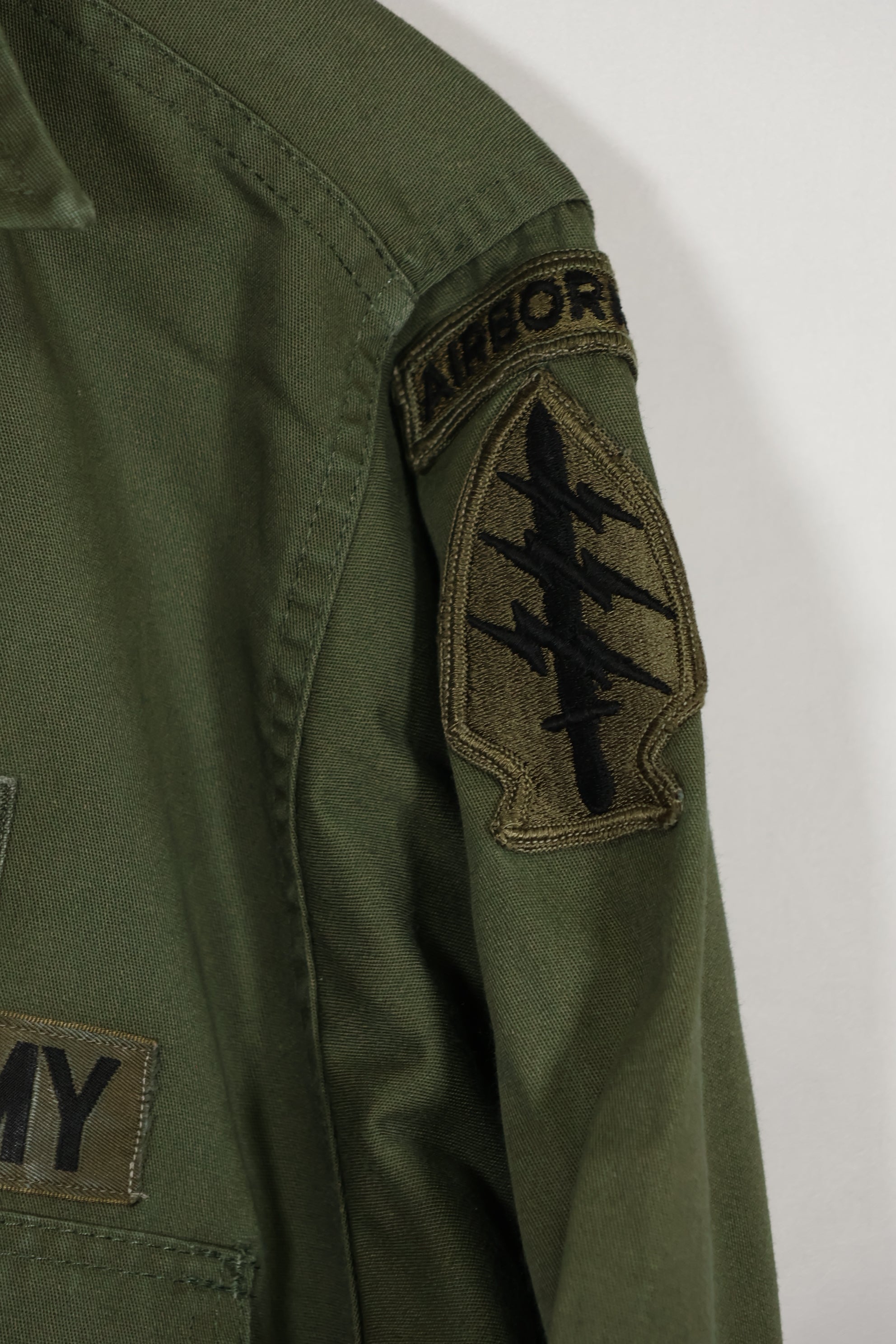 1960年代ロット OG-107 ユーティリティシャツ LOCKE 元SF隊員 放出 中古品 ノーアイロンシャツ B