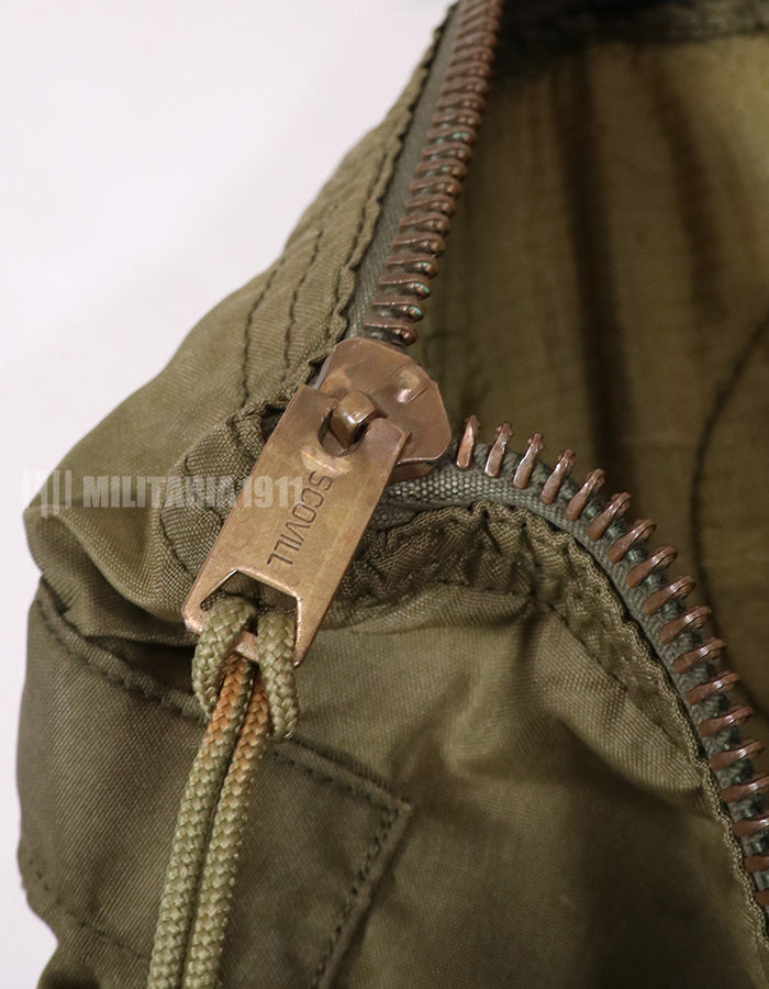 実物 米軍放出品 80年代 ヘルメットバッグ 状態悪い 汚れあり 年代タグ読めない