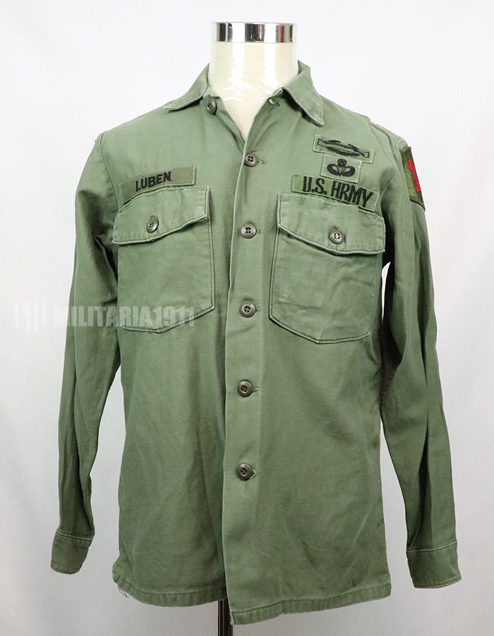 実物 アメリカ陸軍 ユーティリティシャツ OG-107  第一師団パッチなど徽章付(後付け)