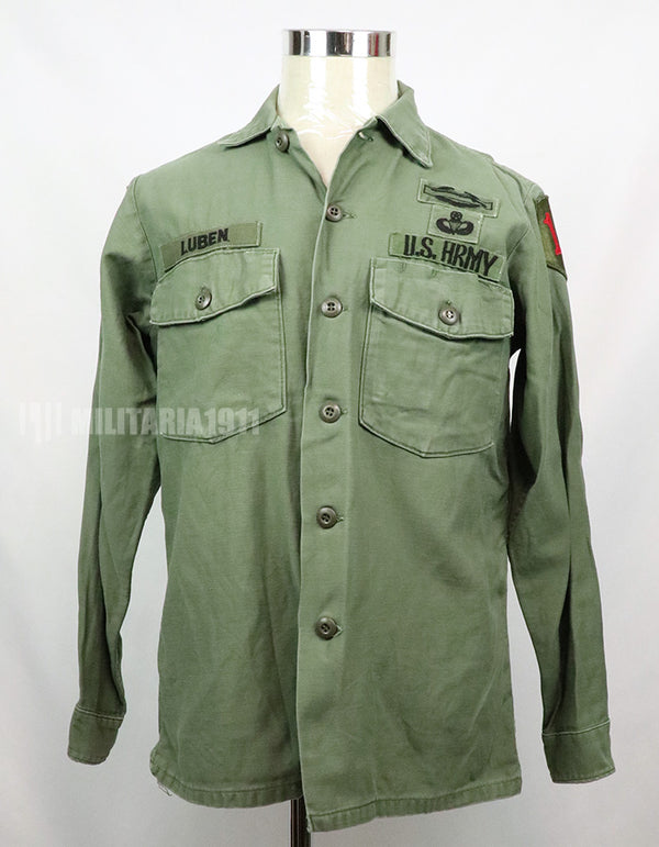 実物 アメリカ陸軍 ユーティリティシャツ OG-107  第一師団パッチなど徽章付(後付け)