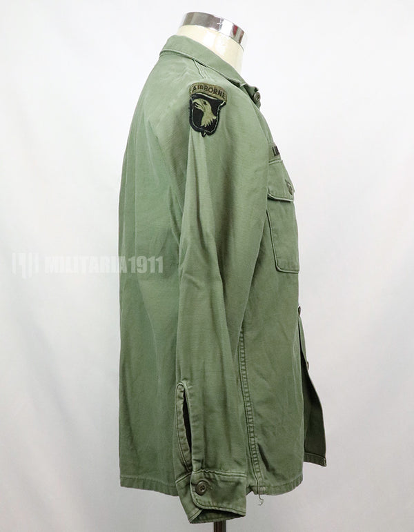 実物 アメリカ陸軍 ユーティリティシャツ OG-107  第一師団パッチなど徽章付(後付け)