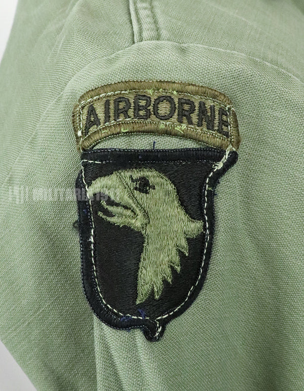 実物 アメリカ陸軍 ユーティリティシャツ OG-107  第一師団パッチなど徽章付(後付け)