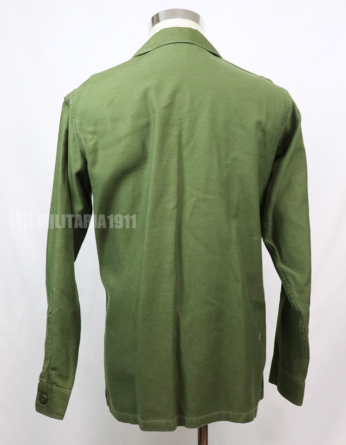実物 ユーティリティシャツ OG-107  放出品 1970年代前半 戦中ロット US Army テープ付き