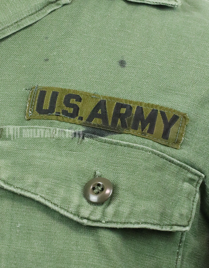 実物 アメリカ陸軍 第一歩兵師団 ユーティリティーシャツ OG-107 1970年製 パッチ後付け 放出品