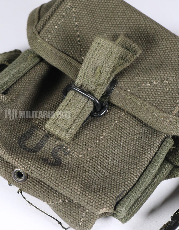 実物 アメリカ軍 M16 A1 20連マガジン アーモポーチ ほぼ未使用品