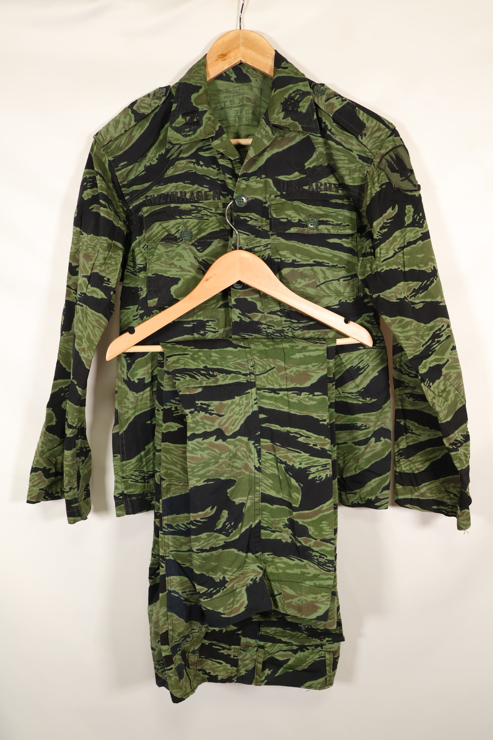 1968年&1969年製　73rd surveillance airplane company 直接刺繍　VNMC 4thパターン　タイガーストライプセット　未使用品