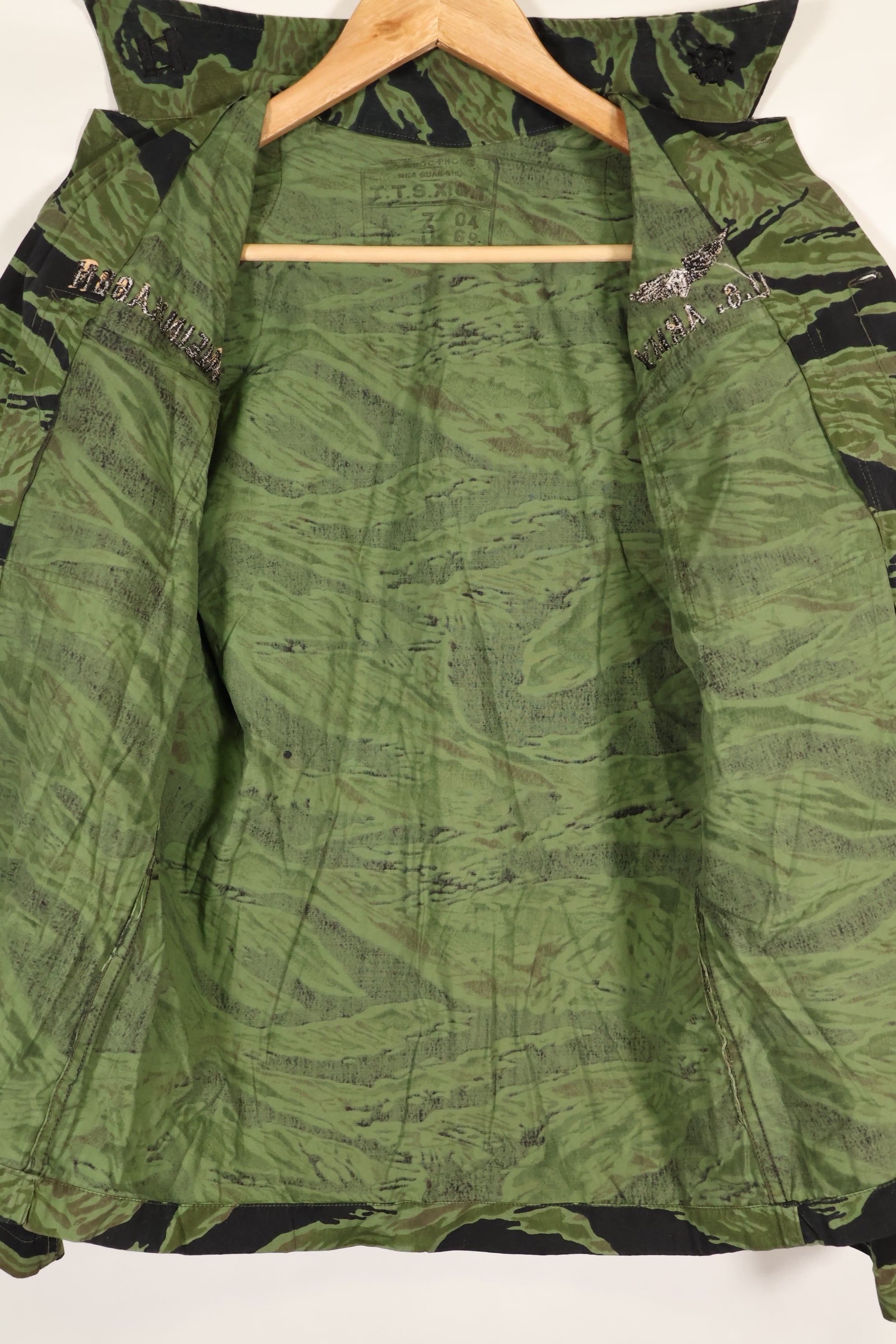 1968年&1969年製　73rd surveillance airplane company 直接刺繍　VNMC 4thパターン　タイガーストライプセット　未使用品