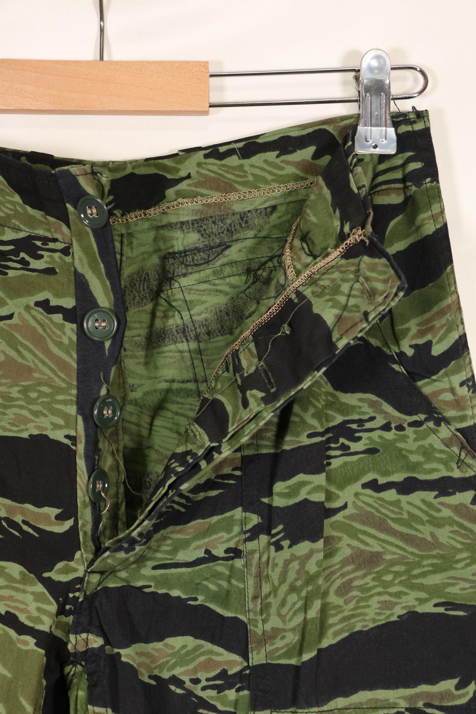 1968年&1969年製　73rd surveillance airplane company 直接刺繍　VNMC 4thパターン　タイガーストライプセット　未使用品