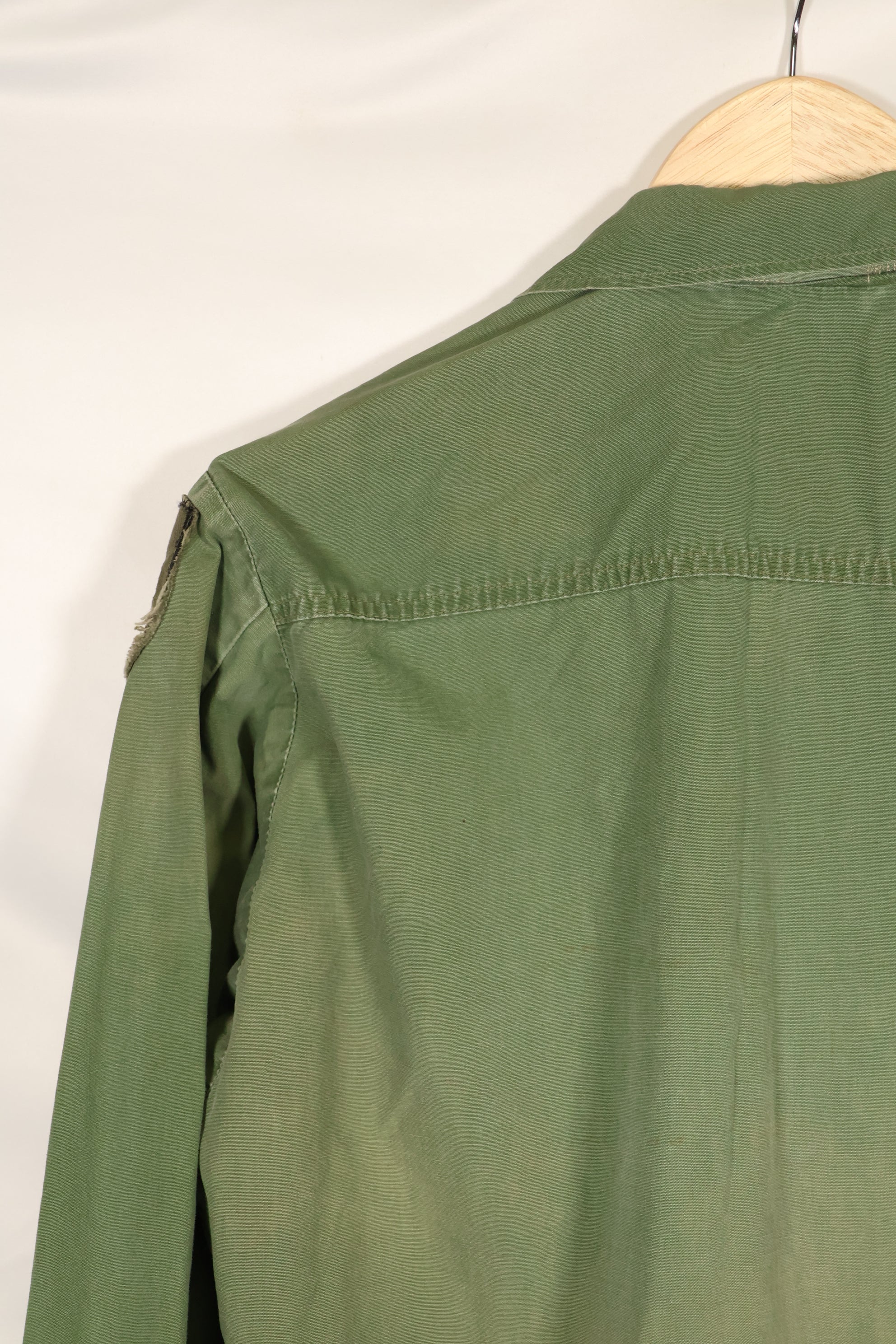 1967年契約　推定S-R　3rd Model ジャングルファティーグジャケット　73rd Surveillance Airplane Company（第73偵察航空中隊）パッチ初付け　中古品