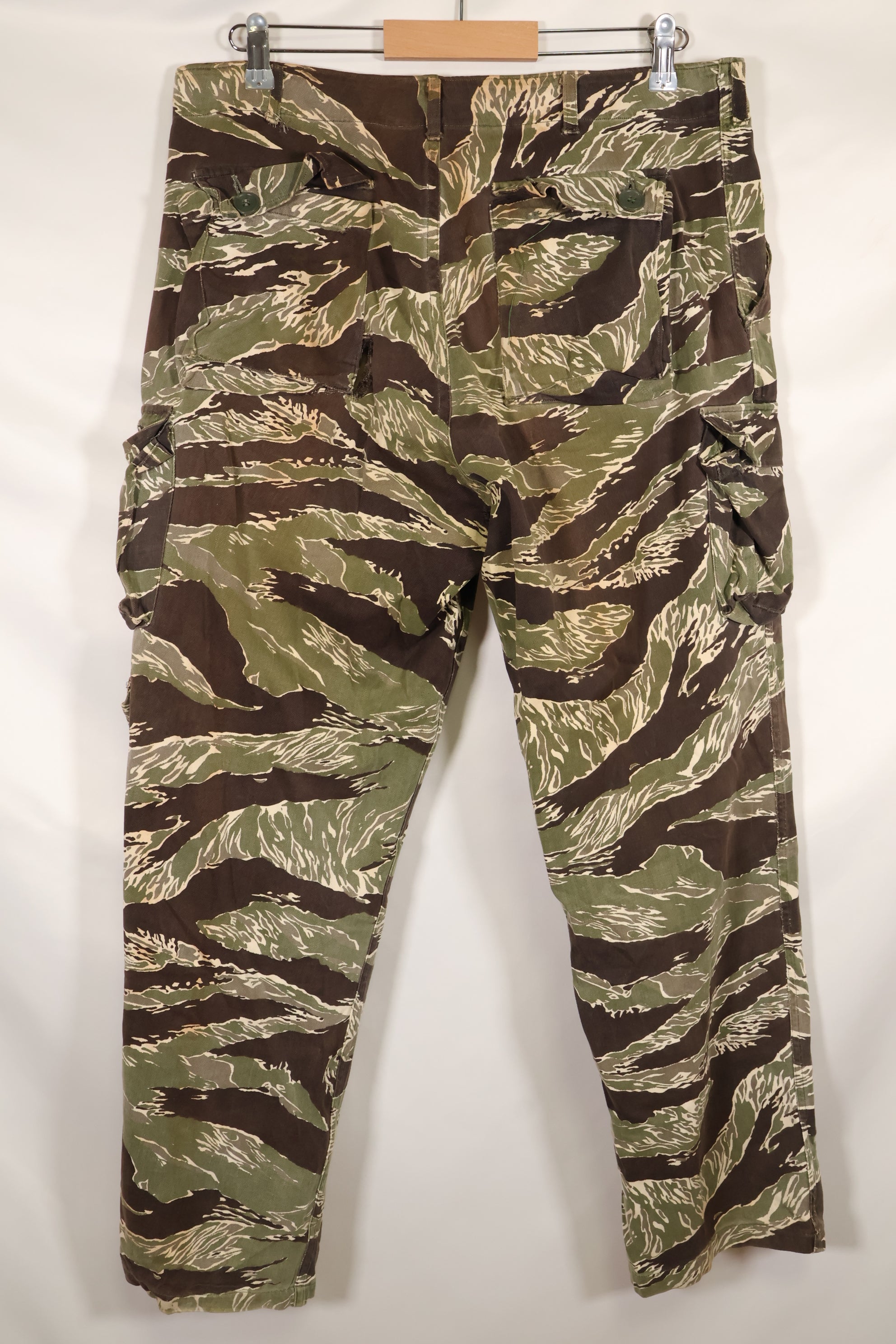1960年代中頃　推定US-L〜XL　沖縄タイガー　タイガーストライプ　パンツ　HAMAジッパー　中古品
