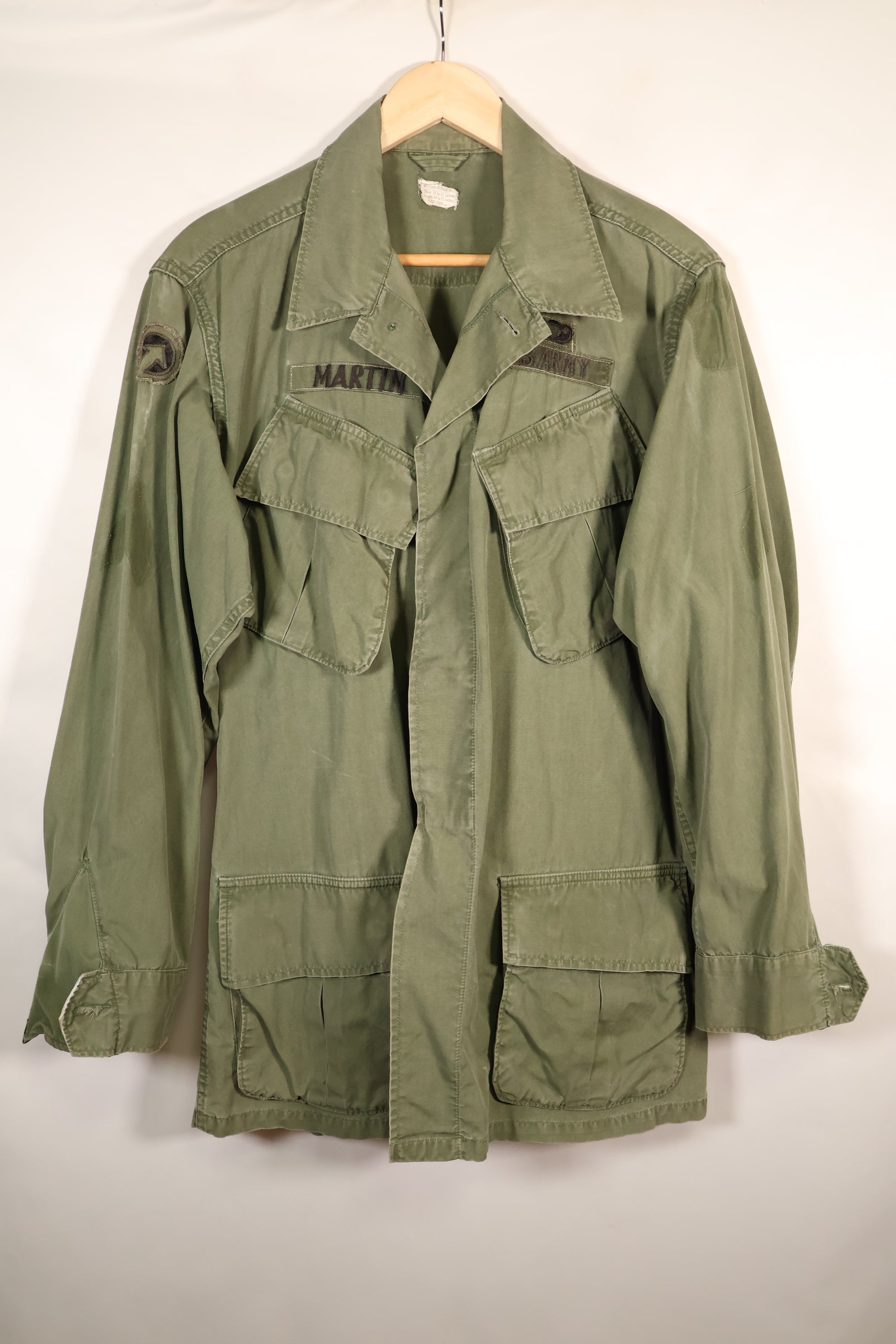 1967年契約　M-R　アメリカ陸軍　3rd Model ジャングルファティーグ　ジャケット　パッチ付　中古品