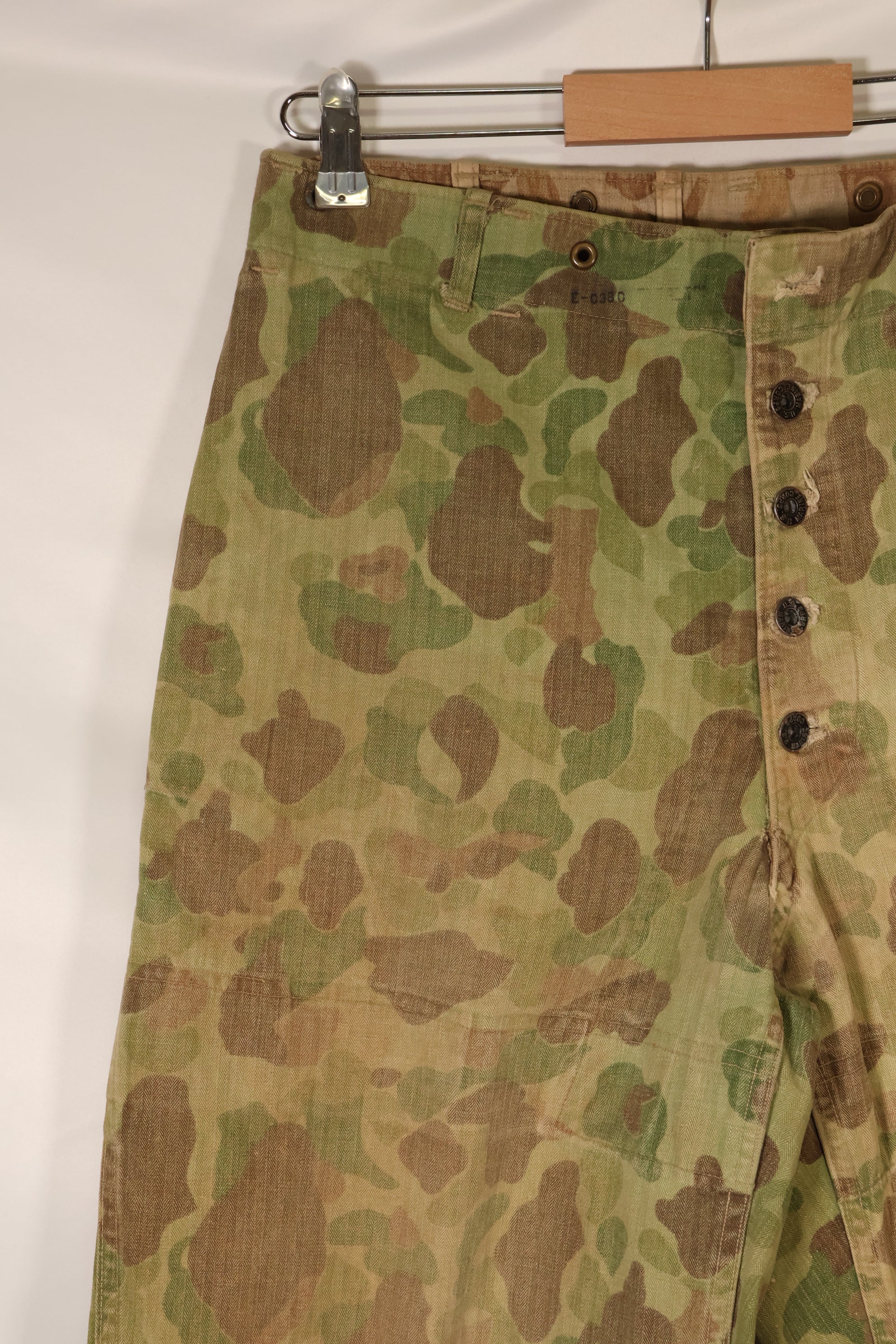 1940年代　WWII　USMC　P-44　フロッグスキン迷彩　HBTパンツ　中古品