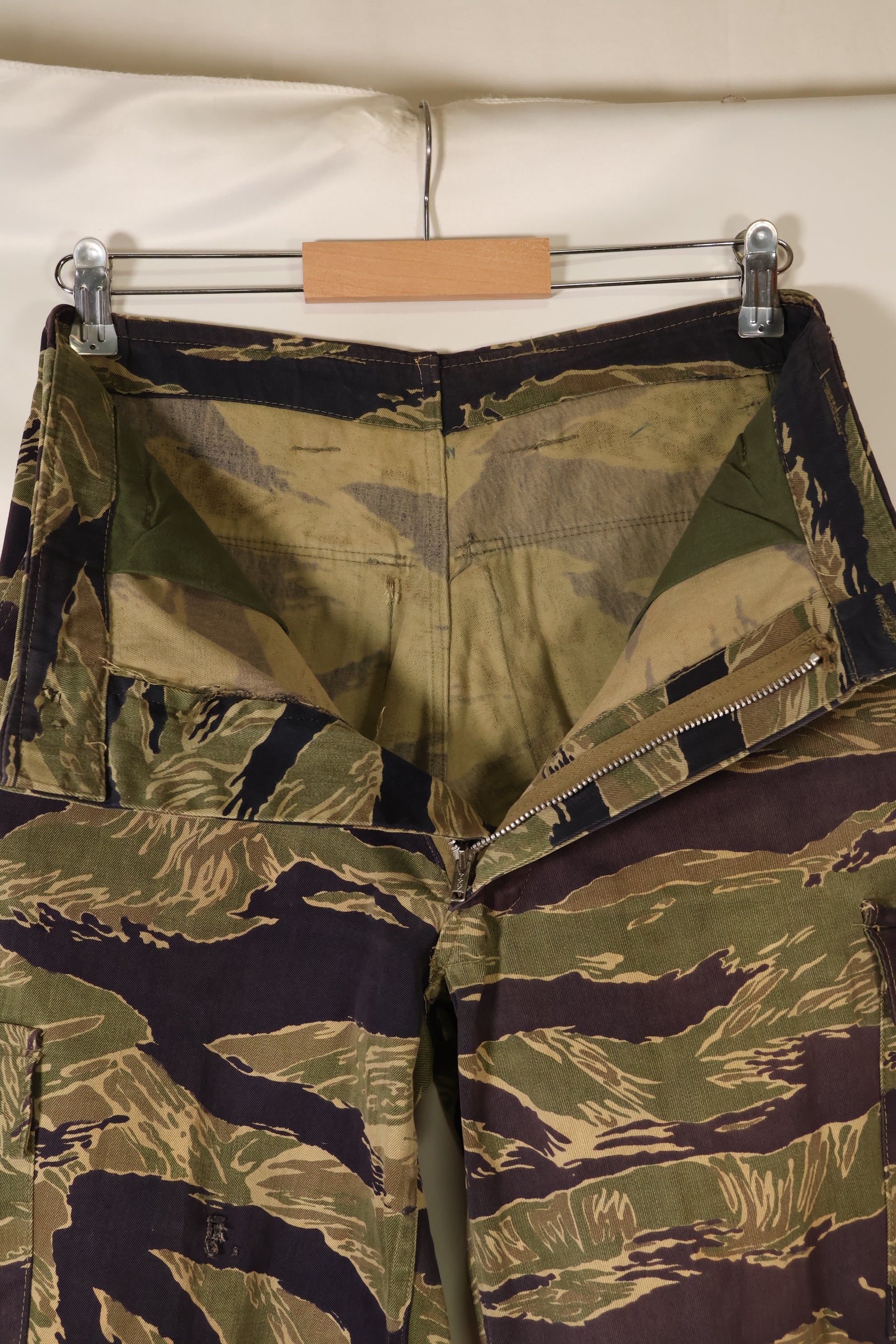 1960年代中頃　沖縄タイガー　USカット　タイガーストライプ　パンツ　退色少ない　中古品