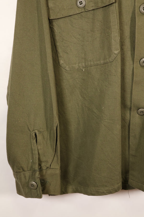 1960年代　推定MEDIUM　OG-107　ユーティリティシャツ　レア裁断　パッチ後付け　中古品
