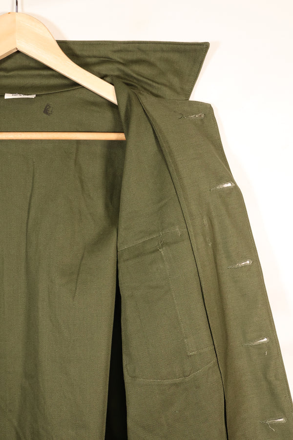 1960年代中頃　16 1/2 x 36　アメリカ陸軍　OG-107 ユーティリティシャツ　ほぼ未使用品