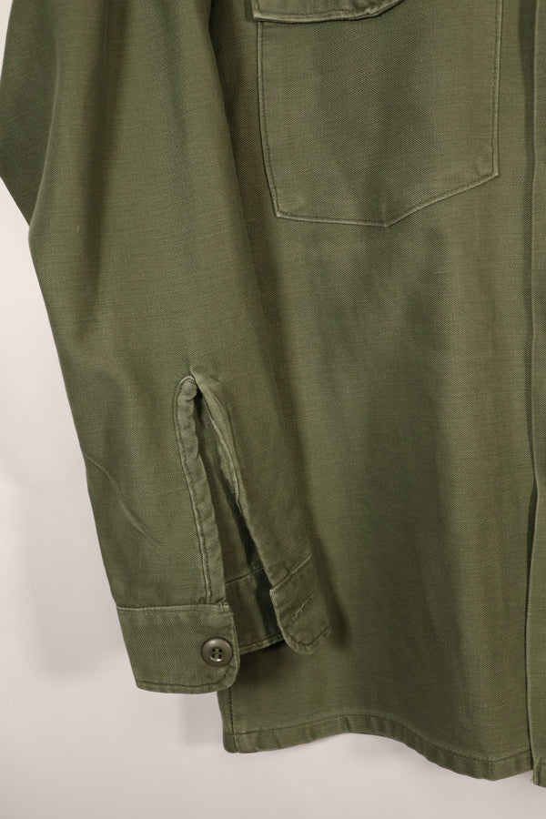 1972年契約　15 1/2 x 33　OG-107　ユーティリティシャツ　パッチ付き　中古品