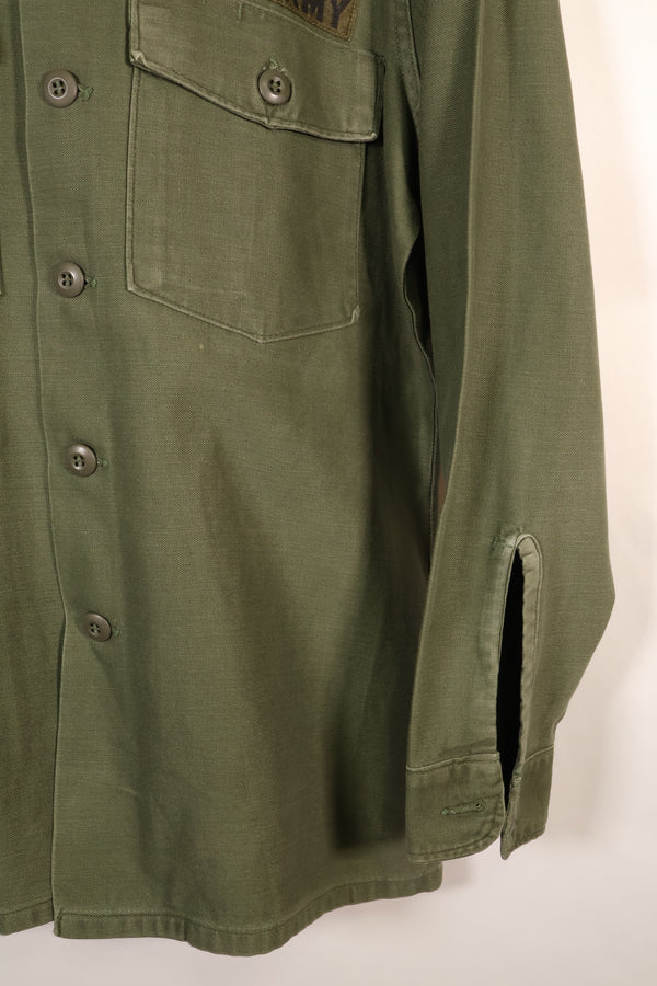 1972年契約　15 1/2 x 33　OG-107　ユーティリティシャツ　パッチ付き　中古品
