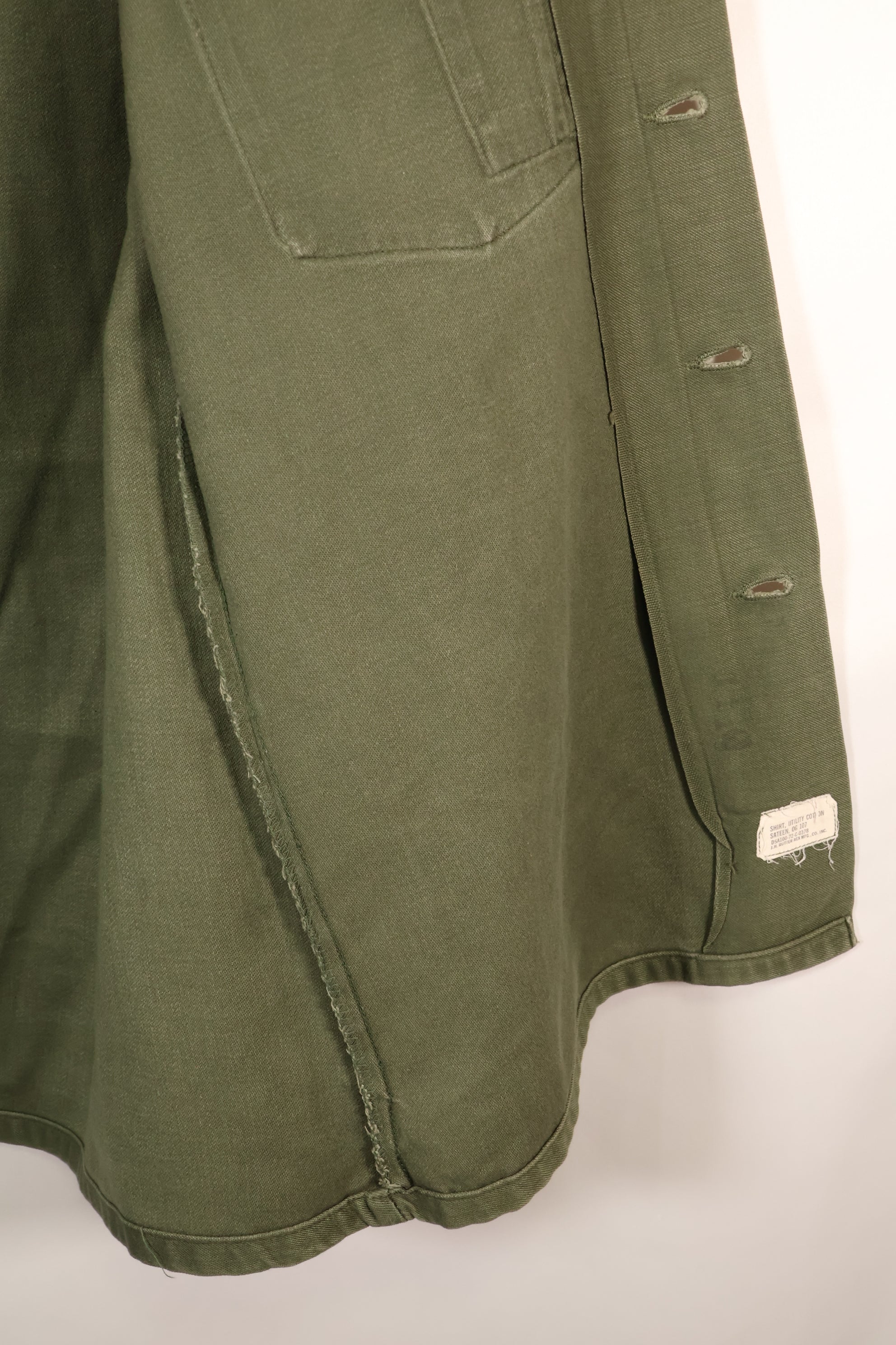 1972年契約　15 1/2 x 33　OG-107　ユーティリティシャツ　パッチ付き　中古品