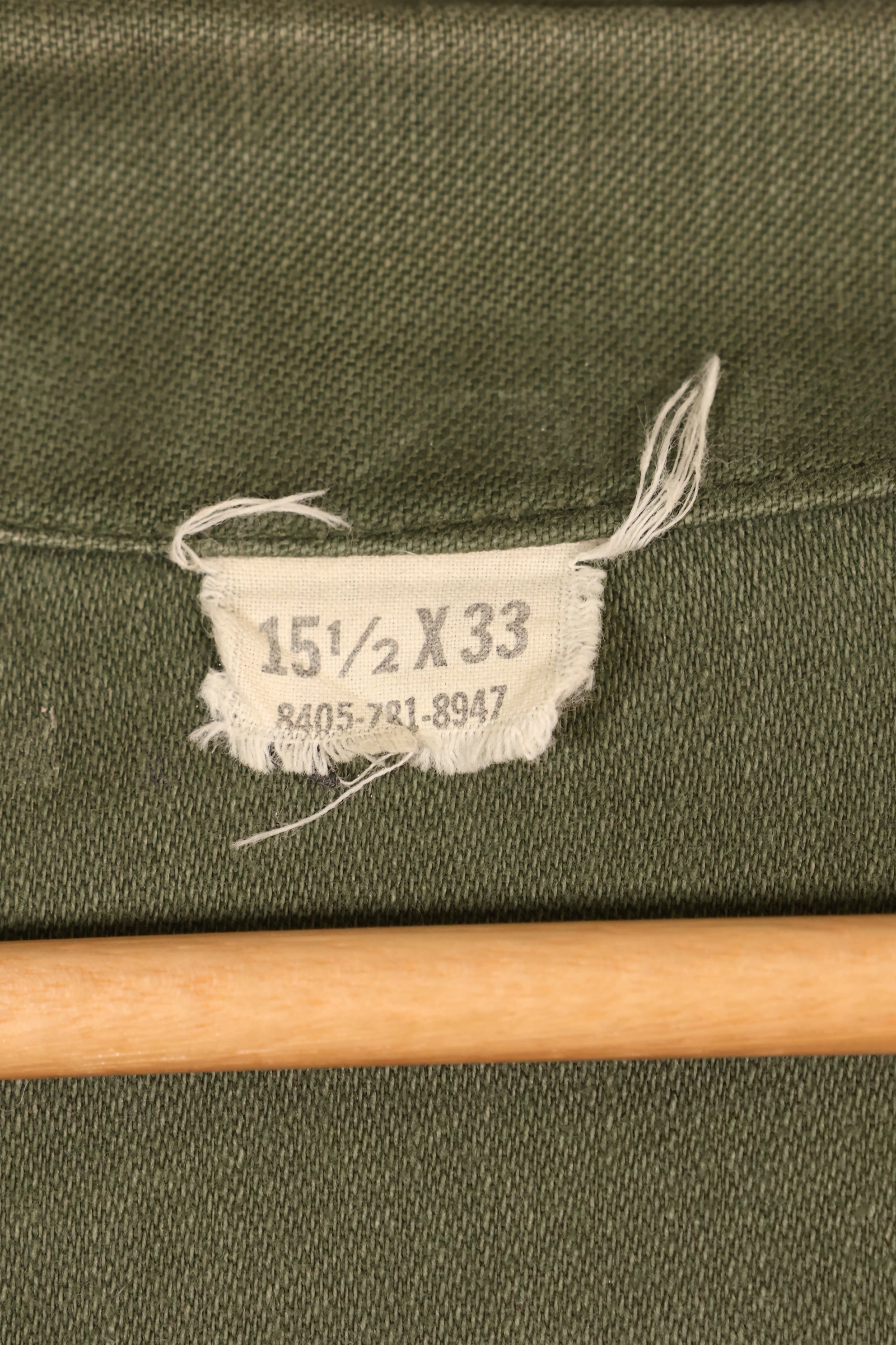 1972年契約　15 1/2 x 33　OG-107　ユーティリティシャツ　パッチ付き　中古品