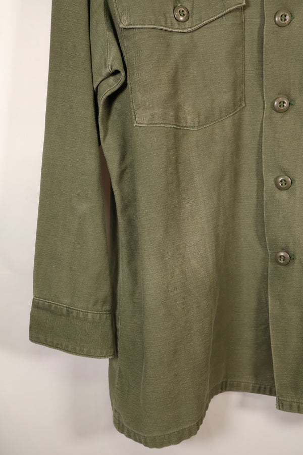 1960年代後半契約　16 1/2 x 32　OG-107　ユーティリティシャツ　パッチ付き　中古品