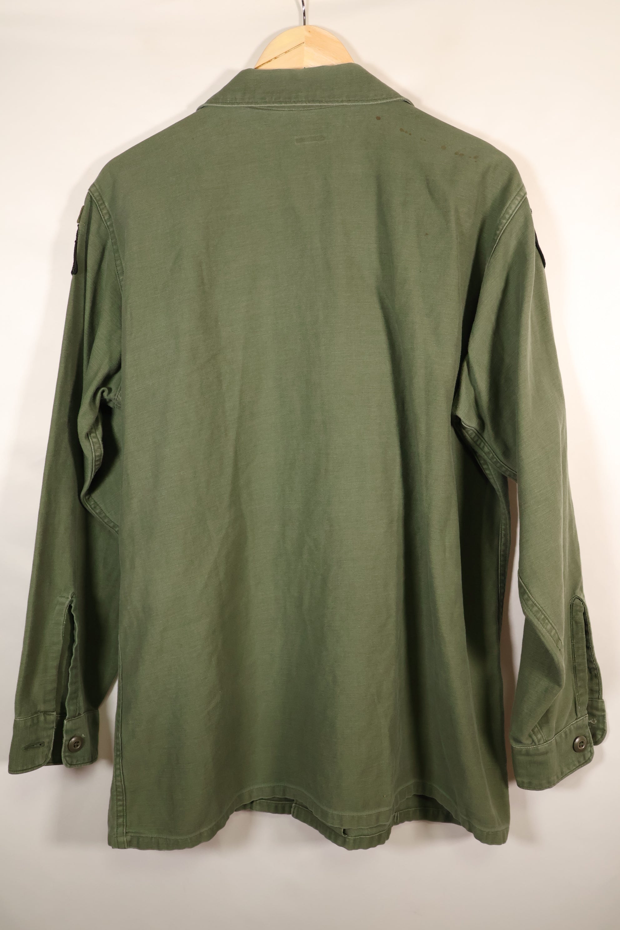 1968年契約　推定 MEDIUM　OG-107　ユーティリティシャツ　パッチ後付け　中古品
