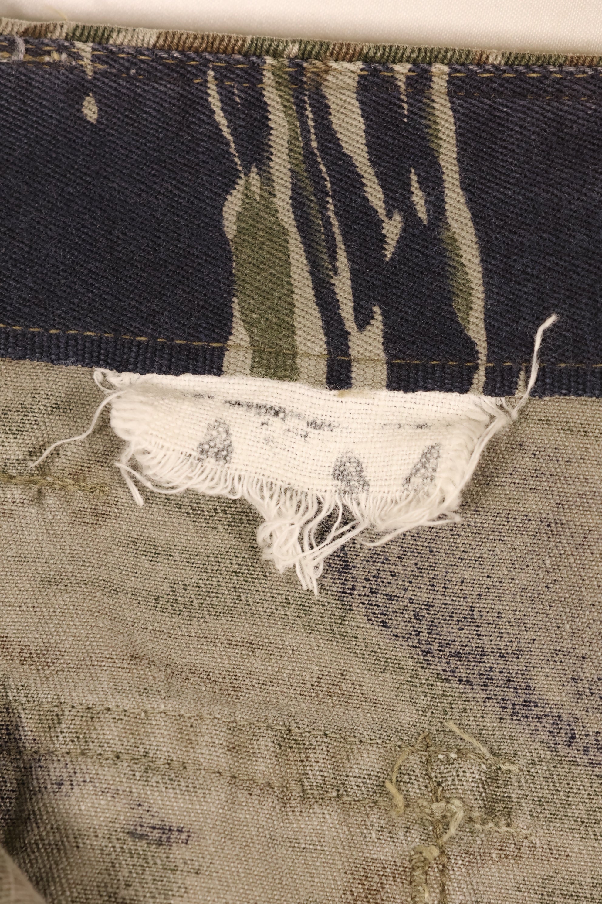 1960年代中頃　A-M　シルバータイガー　Asianカット　タイガーストライプ　パンツ　中古品