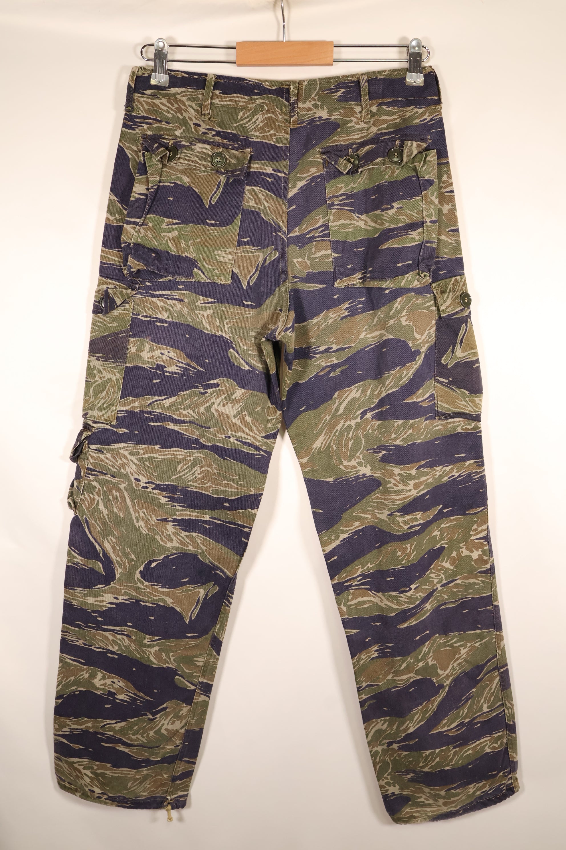 1960年代中頃　A-M　シルバータイガー　Asianカット　タイガーストライプ　パンツ　中古品