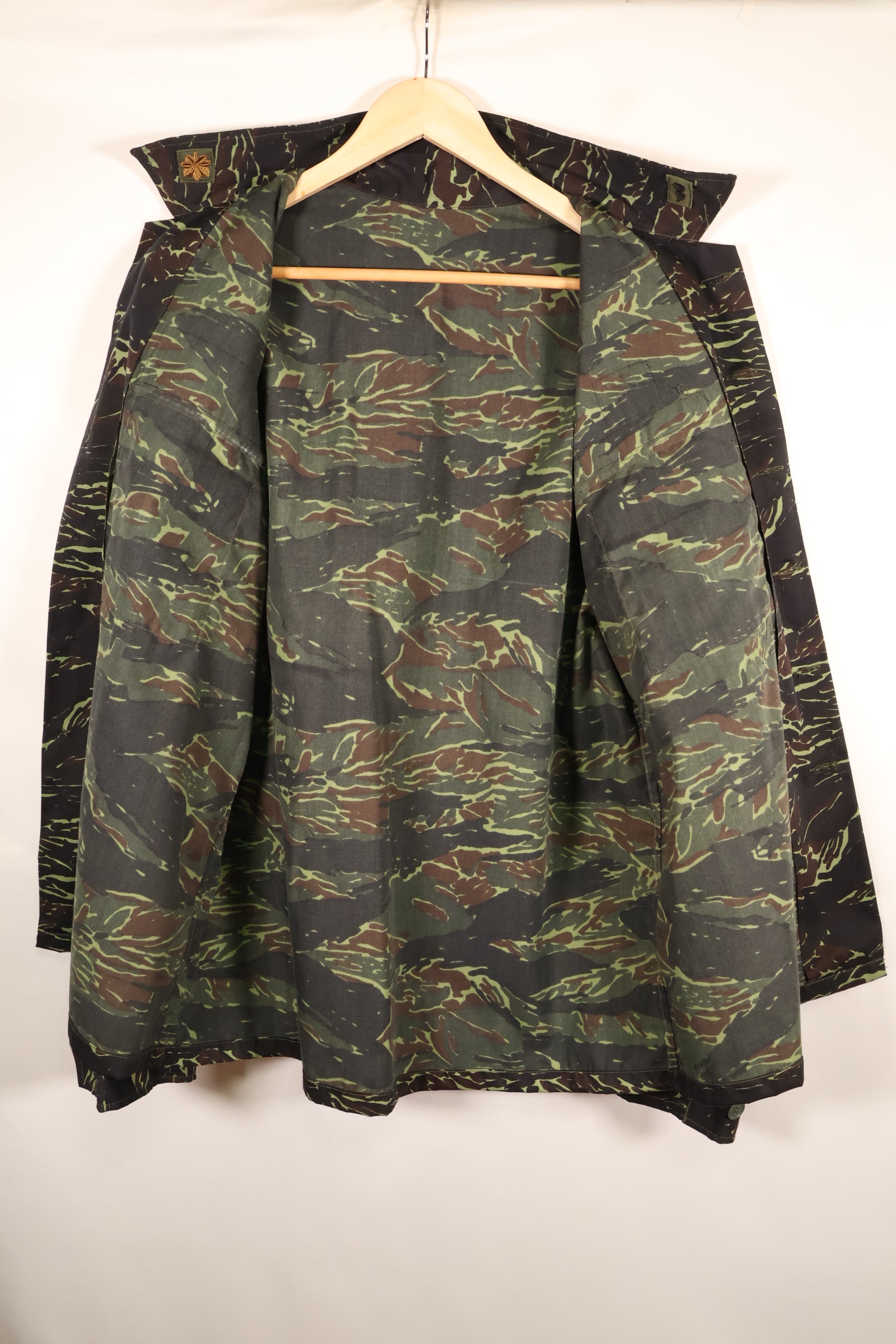 1970年代　タイ国境警備隊　シャドータイガー　ローカルメイド　タイガーストライプ　シャツ　中古品　B