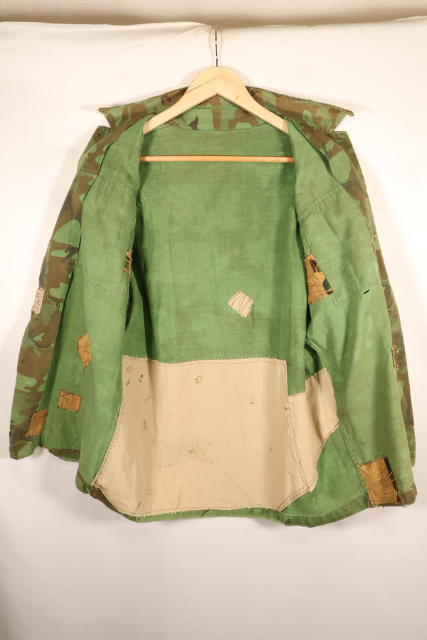 1970年代前半　大きめサイズ　ARVN　南ベトナム空挺師団　リーフ迷彩　シャツ　補修あり　中古品